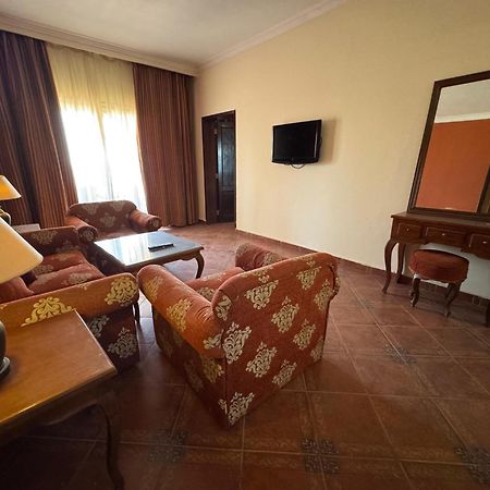 Dome Marina Hotel & Resort Ain Sokhna ไอน์ ซกนา ภายนอก รูปภาพ