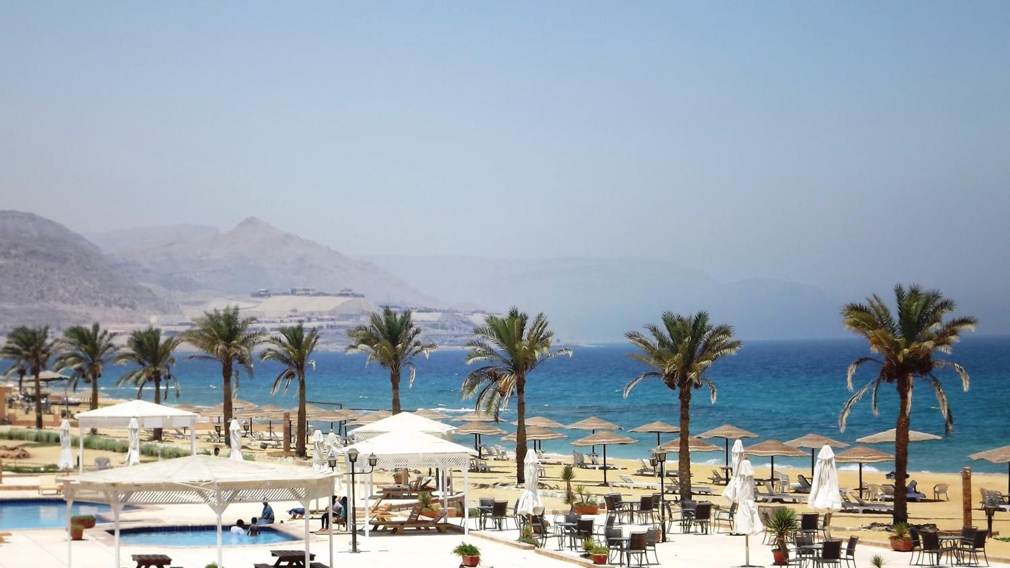 Dome Marina Hotel & Resort Ain Sokhna ไอน์ ซกนา ภายนอก รูปภาพ