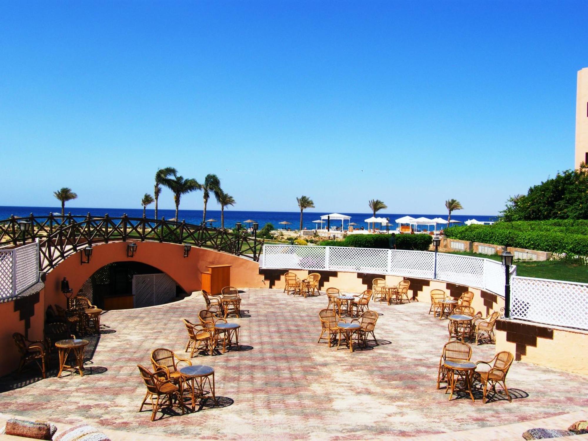 Dome Marina Hotel & Resort Ain Sokhna ไอน์ ซกนา ภายนอก รูปภาพ