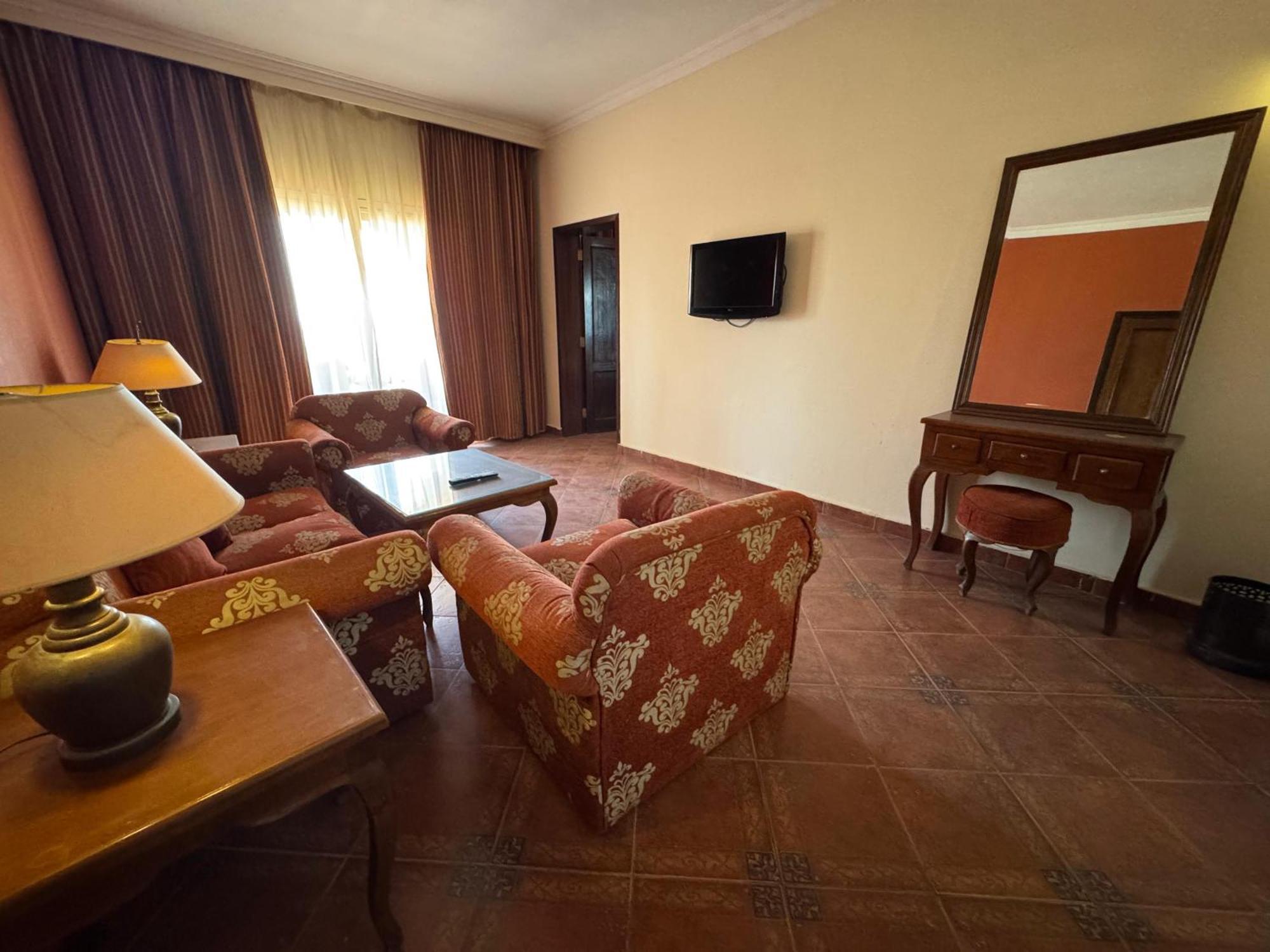 Dome Marina Hotel & Resort Ain Sokhna ไอน์ ซกนา ภายนอก รูปภาพ