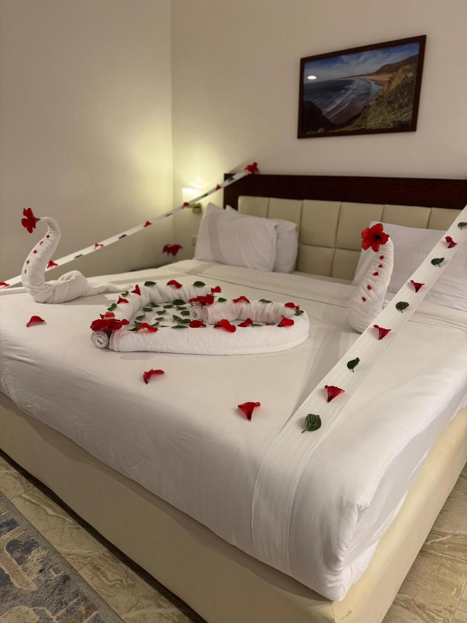 Dome Marina Hotel & Resort Ain Sokhna ไอน์ ซกนา ภายนอก รูปภาพ