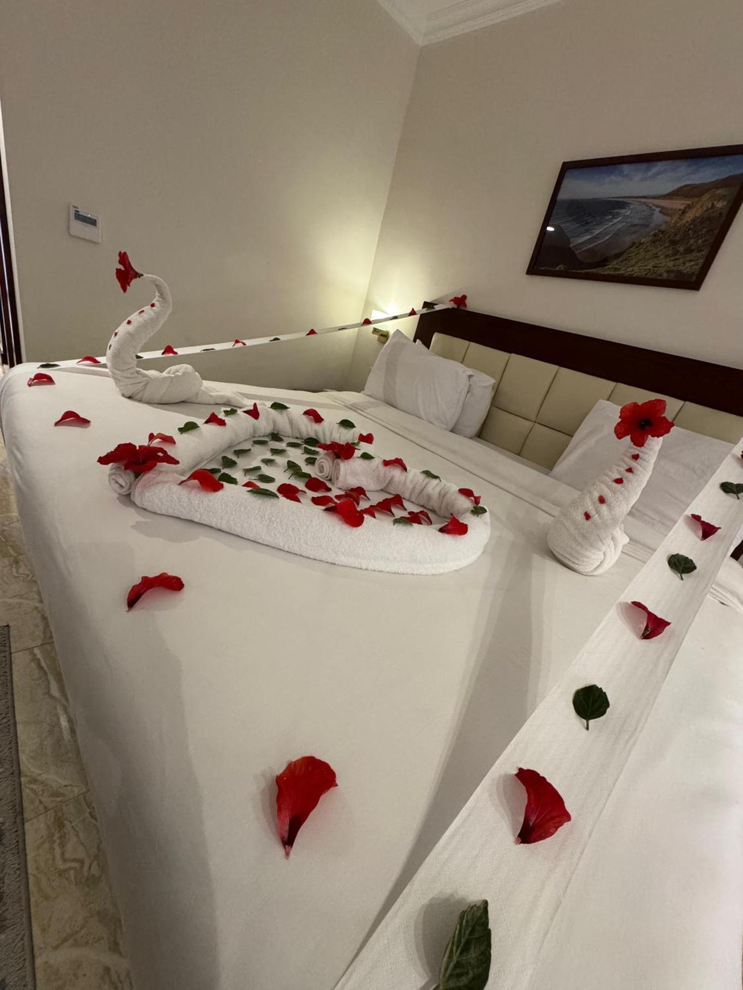 Dome Marina Hotel & Resort Ain Sokhna ไอน์ ซกนา ภายนอก รูปภาพ