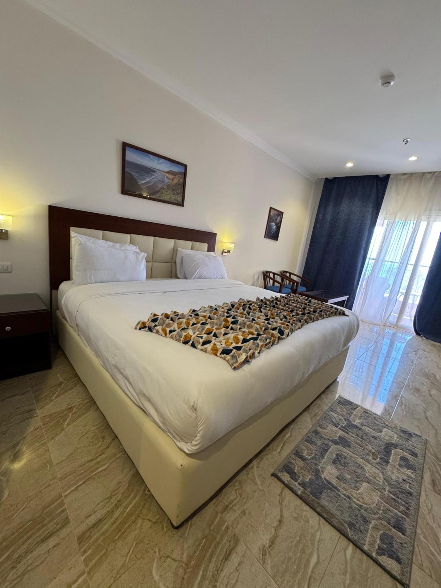 Dome Marina Hotel & Resort Ain Sokhna ไอน์ ซกนา ภายนอก รูปภาพ